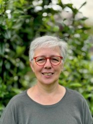 Mitarbeiterin Monika Mehren