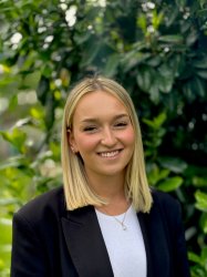 Teilzeit-Auszubildende Sarah Perkovic