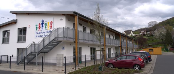 Außenansicht der Kita Außenansicht der Kita St. Suitbert